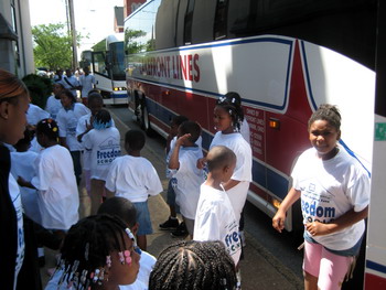 Unloading from the Buses