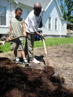 Spreading the Mulch 3