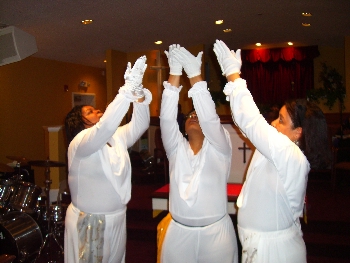 COH Praise Dancers 2